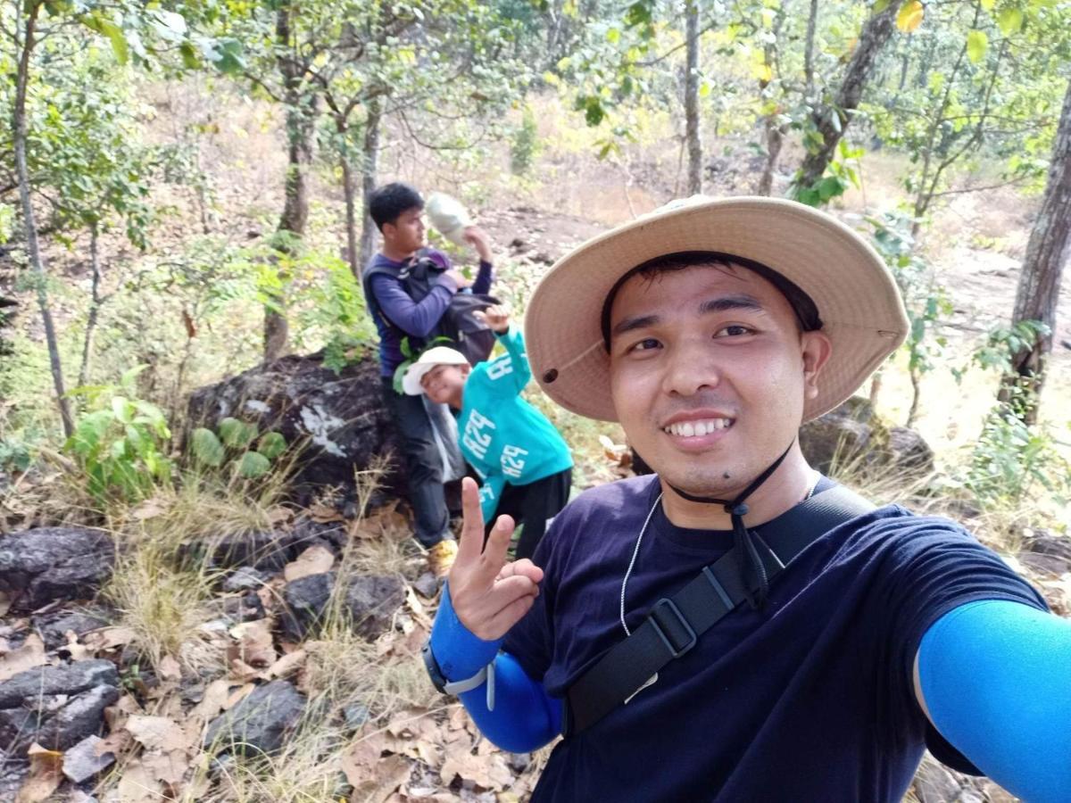 Bee Bee'S Chalets Home Stay And Trekking Banlung Bagian luar foto