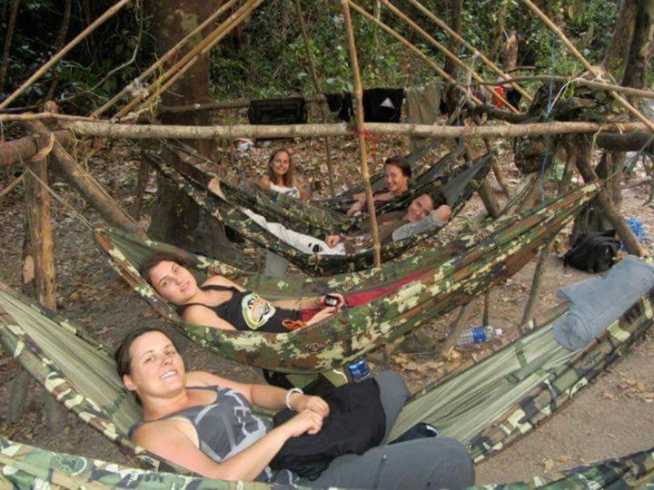 Bee Bee'S Chalets Home Stay And Trekking Banlung Bagian luar foto
