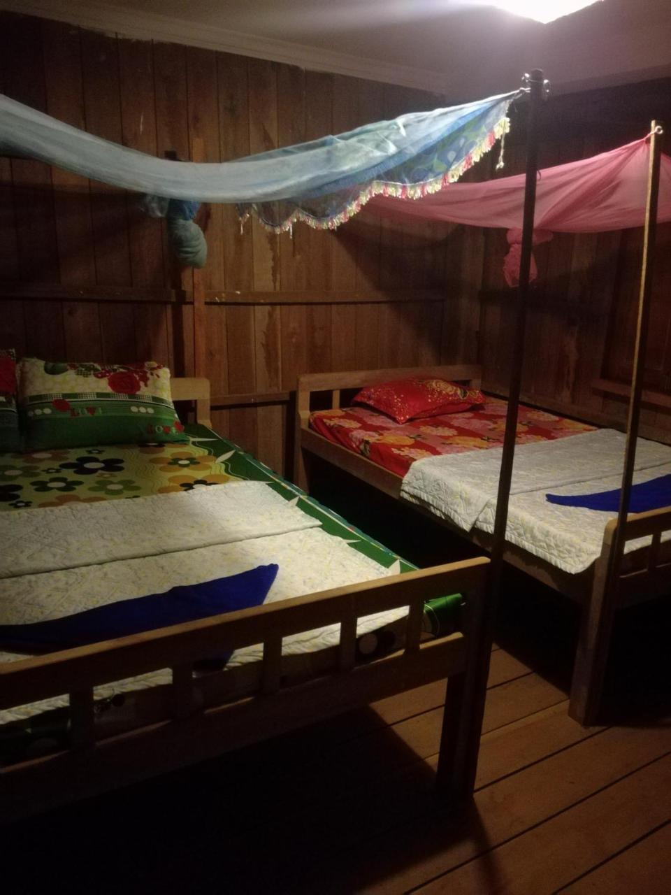 Bee Bee'S Chalets Home Stay And Trekking Banlung Bagian luar foto